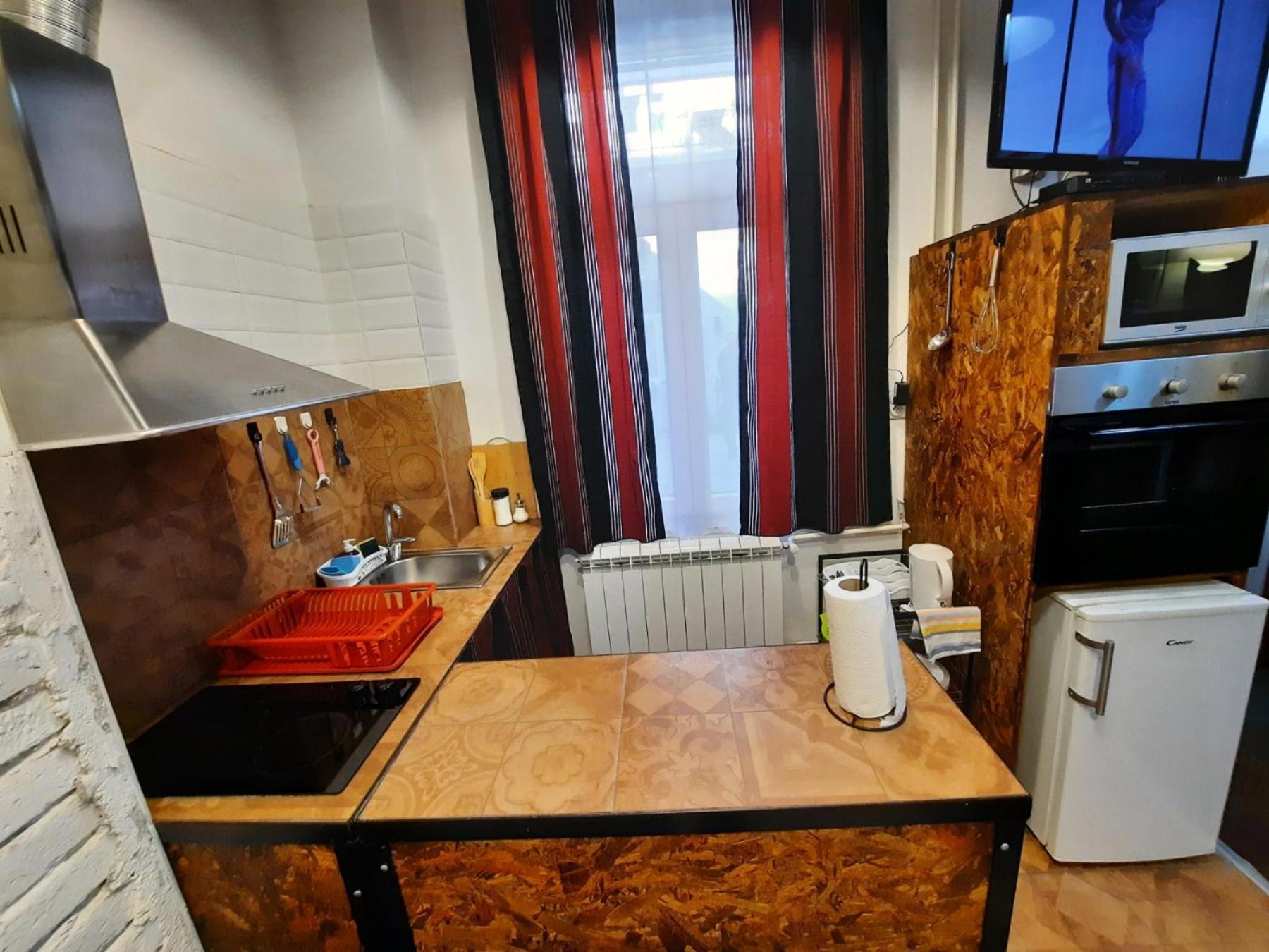 Апартаменты Authentic Belgrade Centre - Split Level Loft With Patio In Courtyard Экстерьер фото